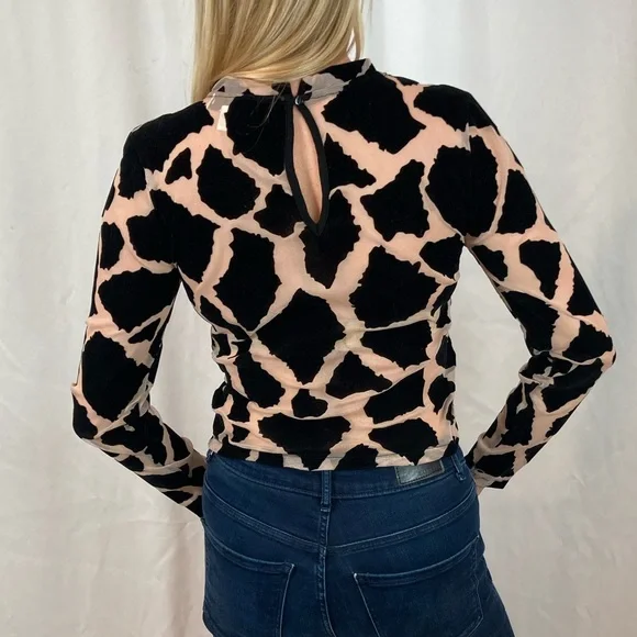 Topshop Giraffe Print Sheer Top size 6 Pink/Black - Picture 2 of 5